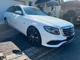 Mercedes-Benz E 300 de T eSD Leder AHK Distr 360° JS Garantie - Mercedes-Benz E 300 in Dortmund