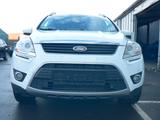 Ford Kuga Titanium - Ford Kuga aus 2011: Titanium