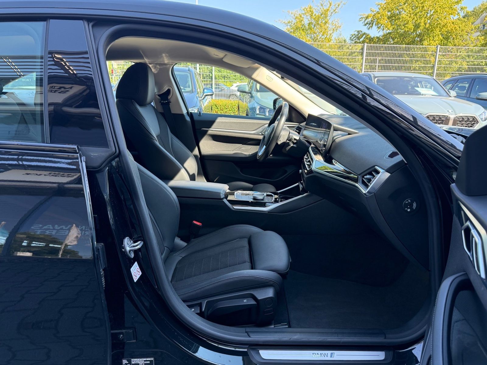 BMW i4 eDrive35 //Sitzheizung Rückfahrkamera 18"LM foto 19