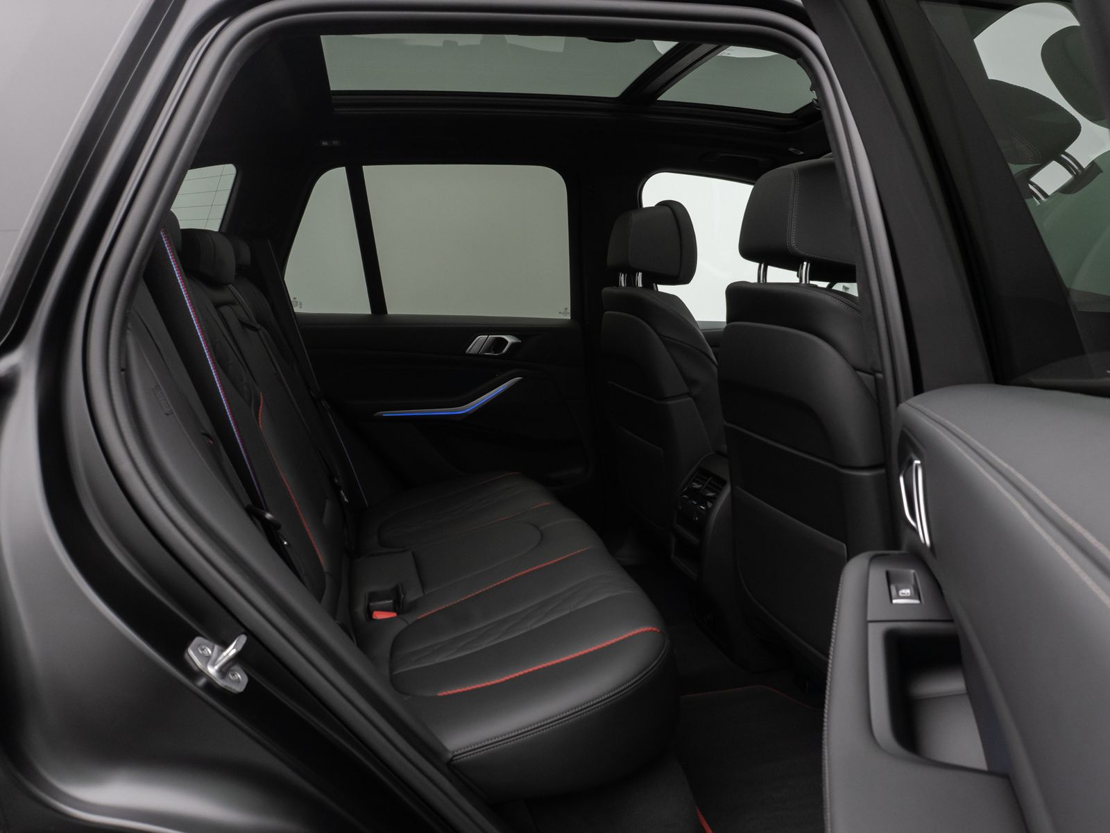 Fahrzeugabbildung BMW X5 xD40d M Sport SpecialEdition 360°Panorama HUD