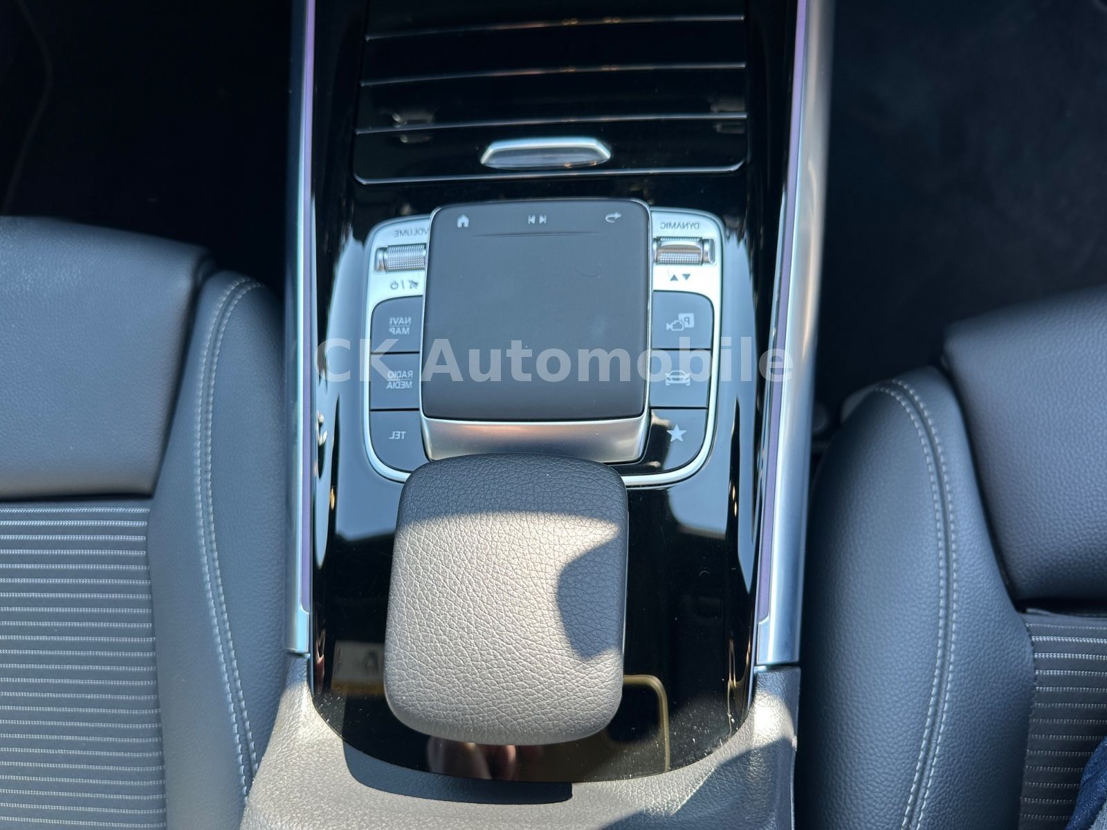 Fahrzeugabbildung Mercedes-Benz B 220 Progressive/Automatik/Navi/LED/Kamera