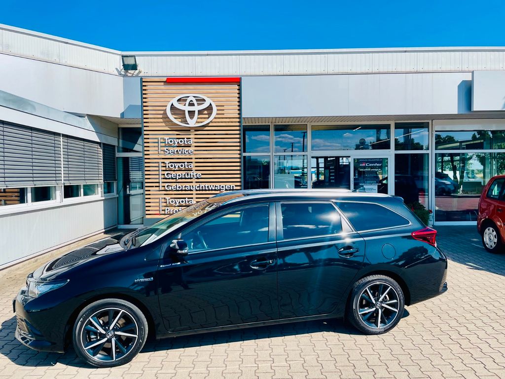 Image of Toyota Auris Touring Sports