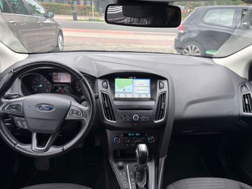 Ford Focus - 9