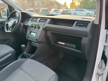 Volkswagen Caddy - 12