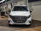 Mercedes-Benz eVito 129 TOURER PRO STANDARD MOPF 8SITZER 360° - Mercedes-Benz eVito: Pro
