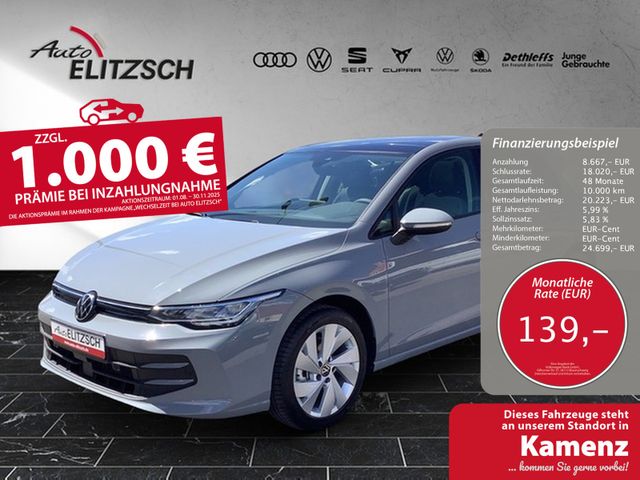 Volkswagen Golf VIII TSI Life PANO AHK ACC Navi