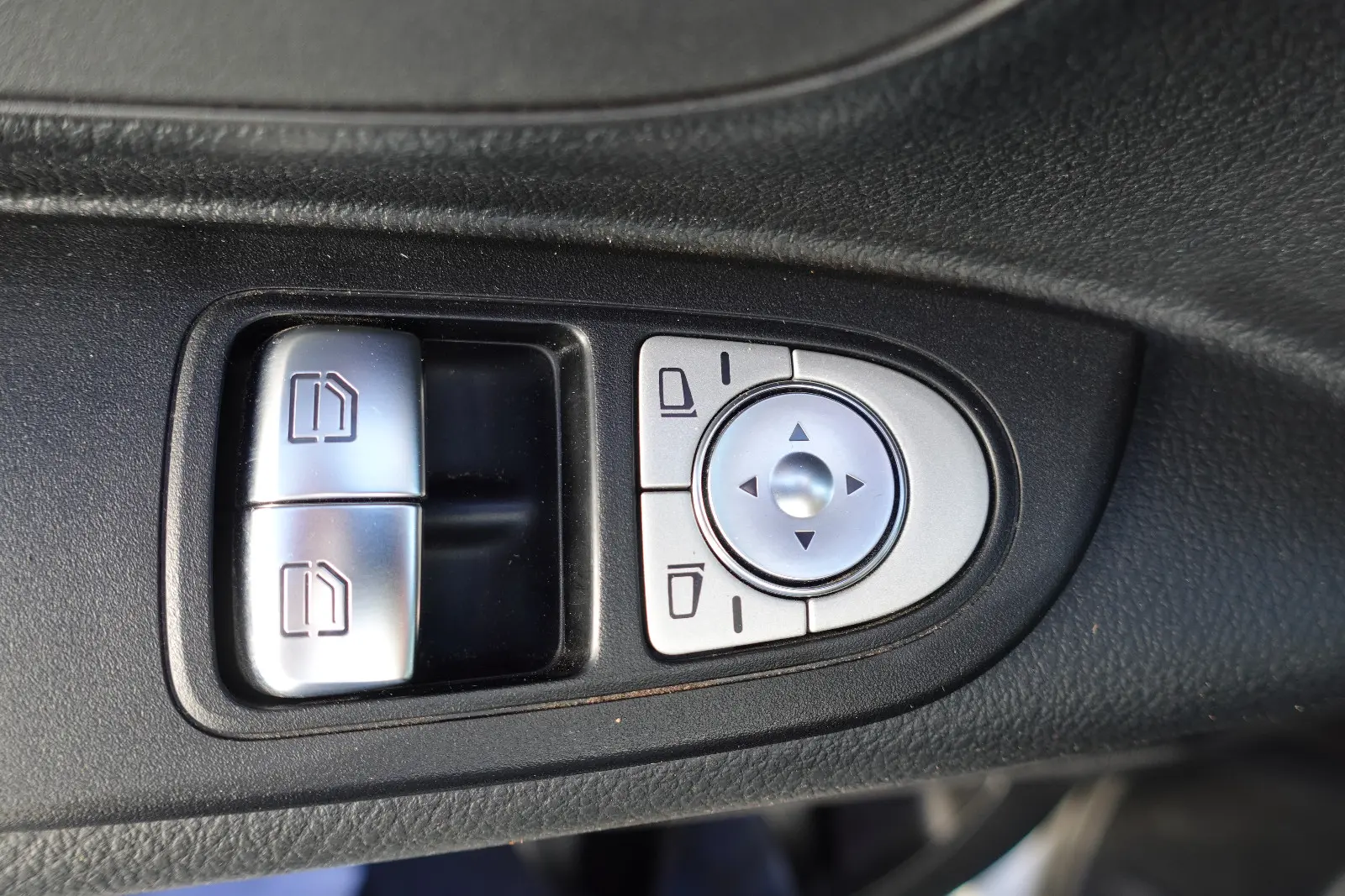 Mercedes-Benz Vito Kasten 109/110/111/114 CDI FWD lang Sortimo, миниатюра 27
