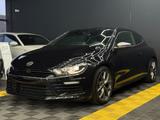 Volkswagen Scirocco R*BI-Xenon*Glasdach*Sportabgasanl*360PS - Volkswagen Scirocco: 3.3