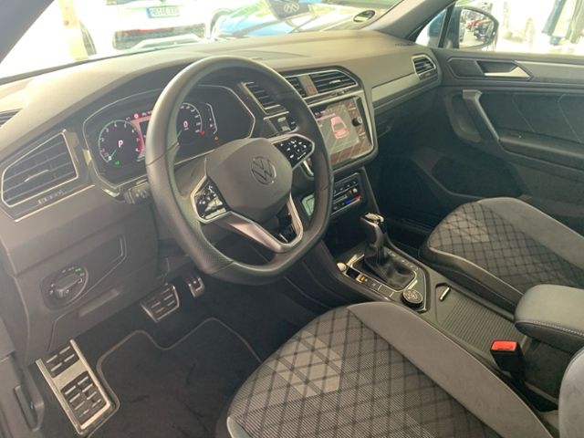 Fahrzeugabbildung Volkswagen Tiguan R-Line 2,0 l TSI OPF 4MOTION 140 kW (190