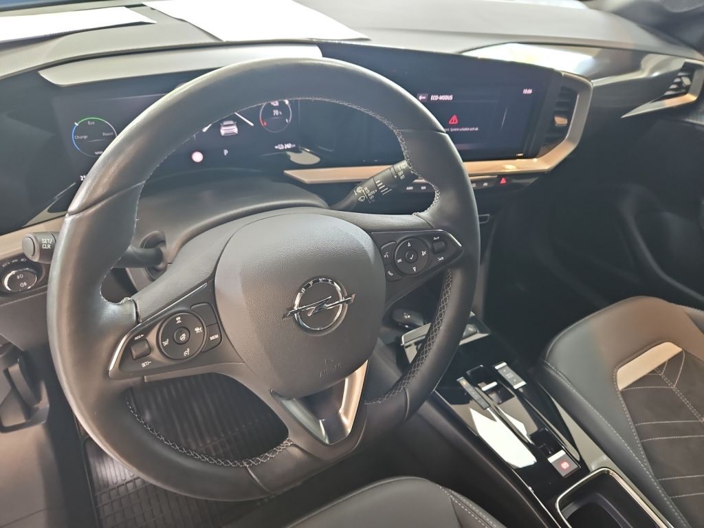 Fahrzeugabbildung Opel Mokka-e Ultimate