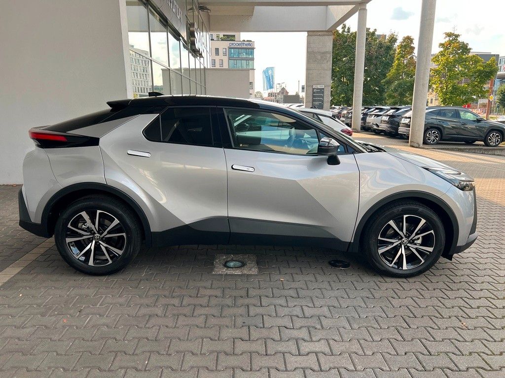 Fahrzeugabbildung Toyota C-HR 1.8 Hybrid FWD Teamplayer Technikpaket
