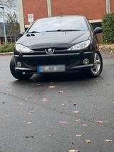 Volkswagen Kleinwagen Peugeot 206 cc - Volkswagen Polo: Cabrio