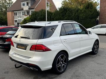 صورة 2 لـ 2015 Mercedes-BENZ GLE