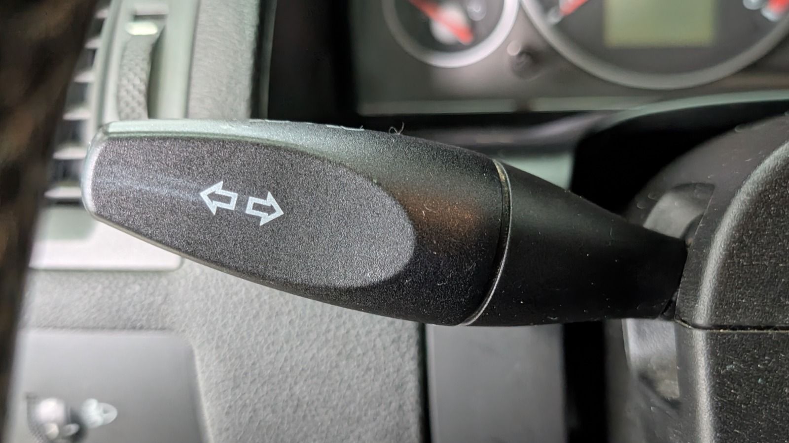 Fahrzeugabbildung Ford Mondeo Turnier 1.8 Ambiente