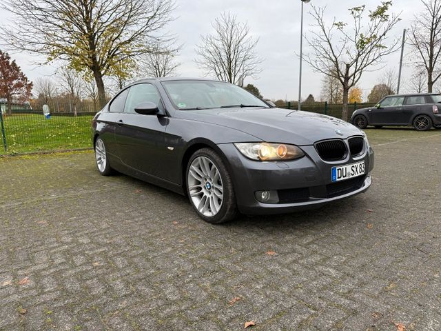 BMW 325i E92 N53b30 (e93 320 330) Standhei...