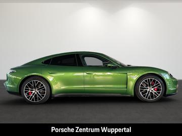 صورة 6 لـ 2020 Porsche TAYCAN