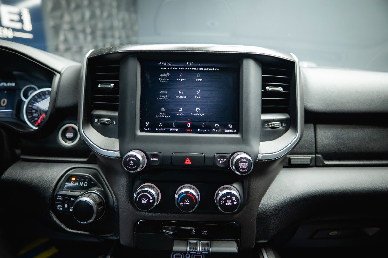 Fahrzeugabbildung Dodge RAM 5.7 V8 HEMI 4x4 RED DEVIL Offroad LONGBED