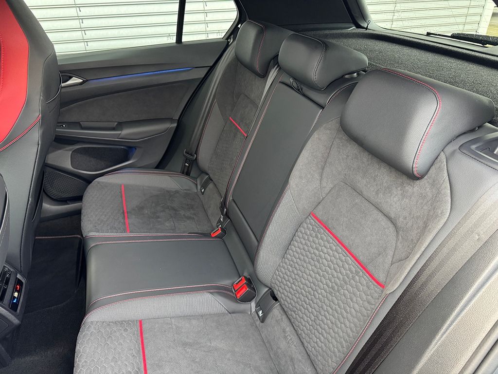 Golf VIII GTI Clubsport 2.0 TSI DSG *BLACKSTYLE*