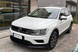Volkswagen VOLKSWAGEN Tiguan 1.5 TSI Urban ACT BlueMotion T - Volkswagen Tiguan mit Benzin-Antrieb: Kombi