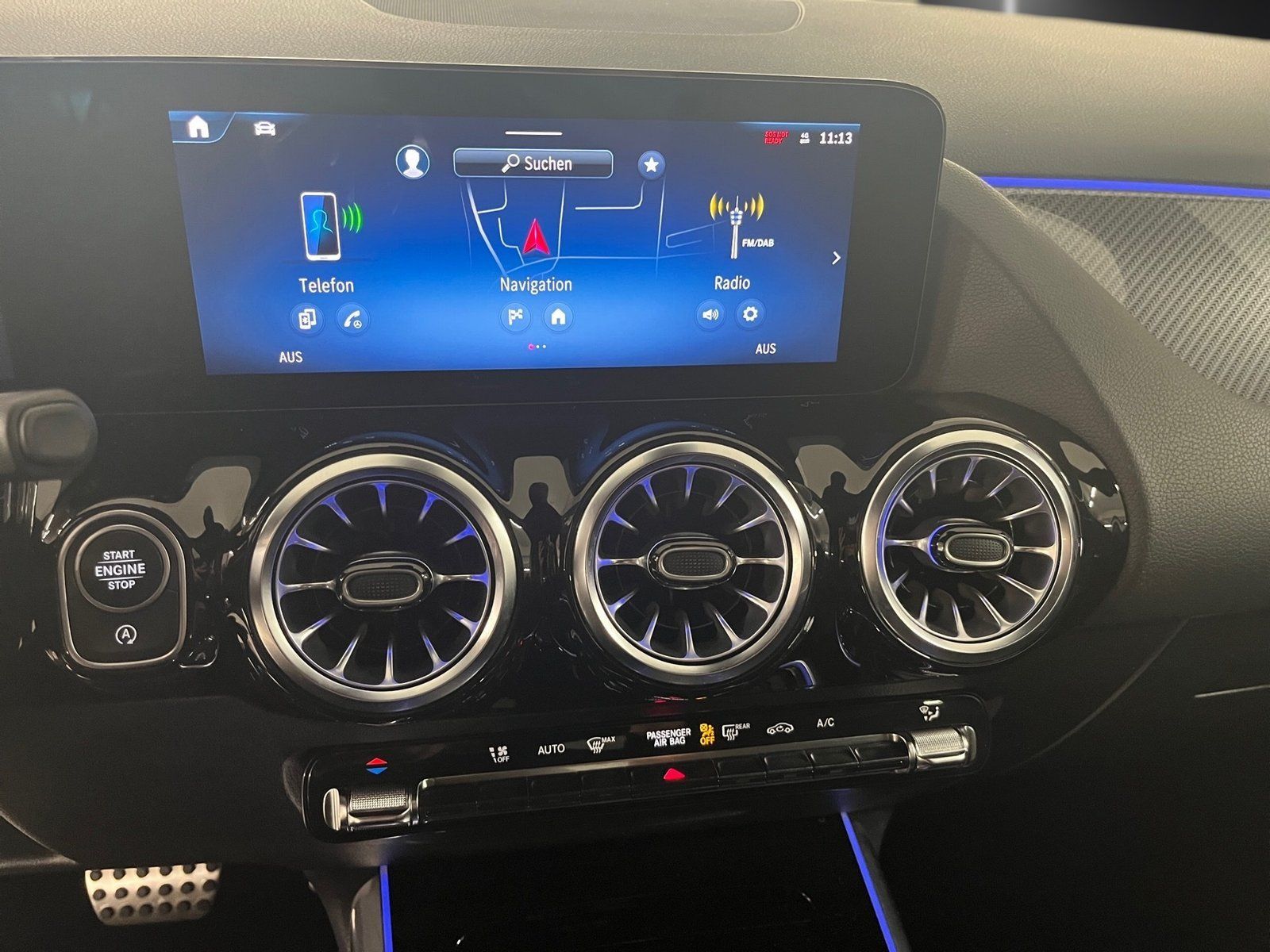 Fahrzeugabbildung Mercedes-Benz GLA 200 AMG*LED*Totwinkel*Kamera*Easy-Pack*MBUX*
