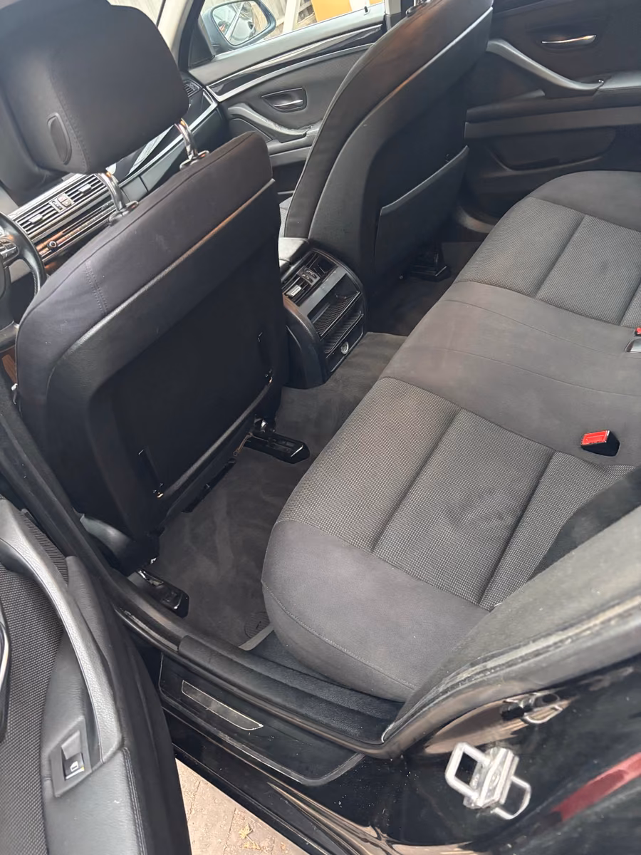 BMW 520 2011 — photo 13
