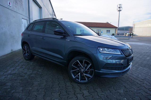 Skoda Karoq 1.5TSI Sportline DSG Pano AHK Navi Kamera 