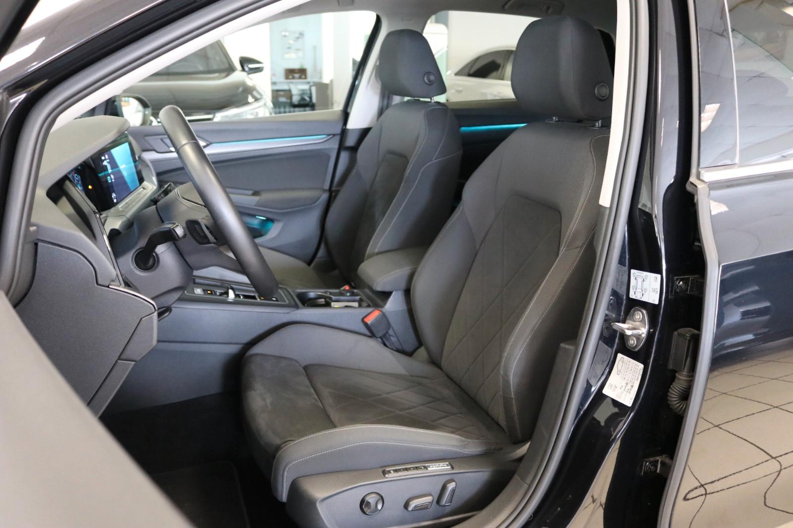 Volkswagen Golf VIII Lim. Style Kamera AHK ACC Memory, миниатюра 13