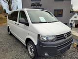 Volkswagen T5 lang 2.0 TDI 140 PS Caravelle 9 Sitzer - Volkswagen: Caravelle