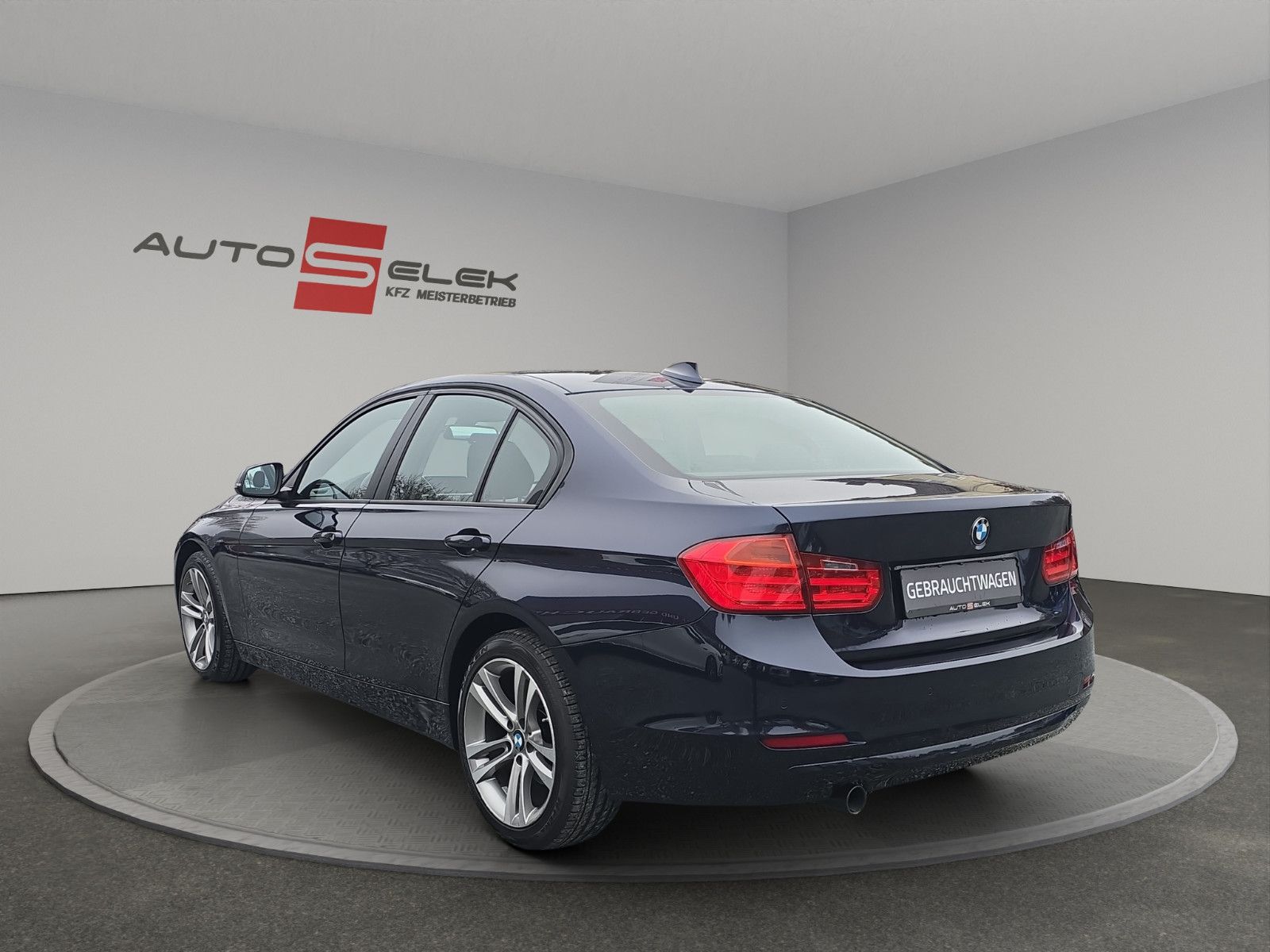 Fahrzeugabbildung BMW 320 i+NAVI BUSINES+PDC+SHZ