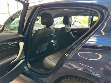 BMW 118 1 *Limousine*PDC*Klimaautomatik*Keyless*