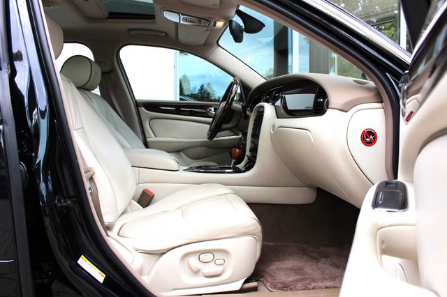 Jaguar XJ V8 Super/ 2. HAND/ DE/ SCHIEBEDACH/ SITZHZG.