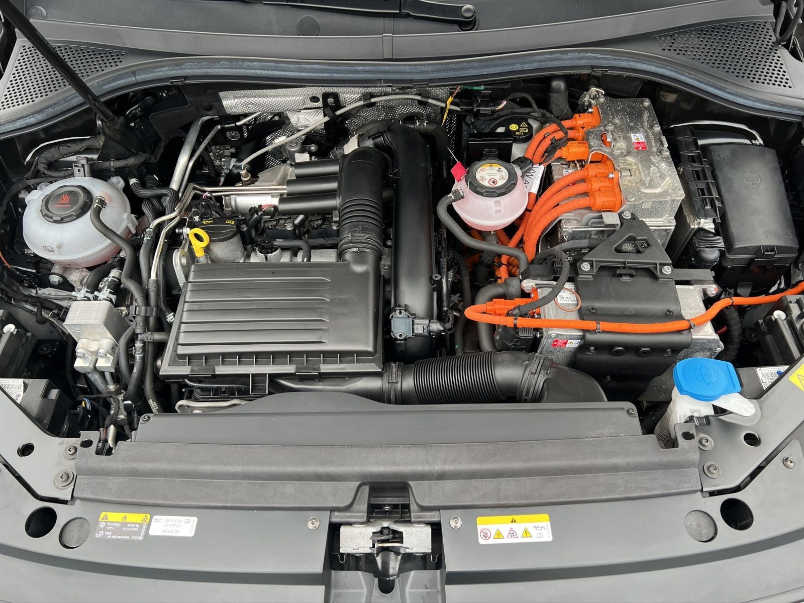 Tiguan Life 1.4 l eHybrid DSG ACC*Navi*LED