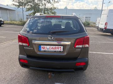 KIA Sorento - 5