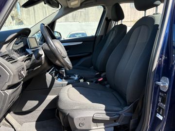 BMW 218 - 9