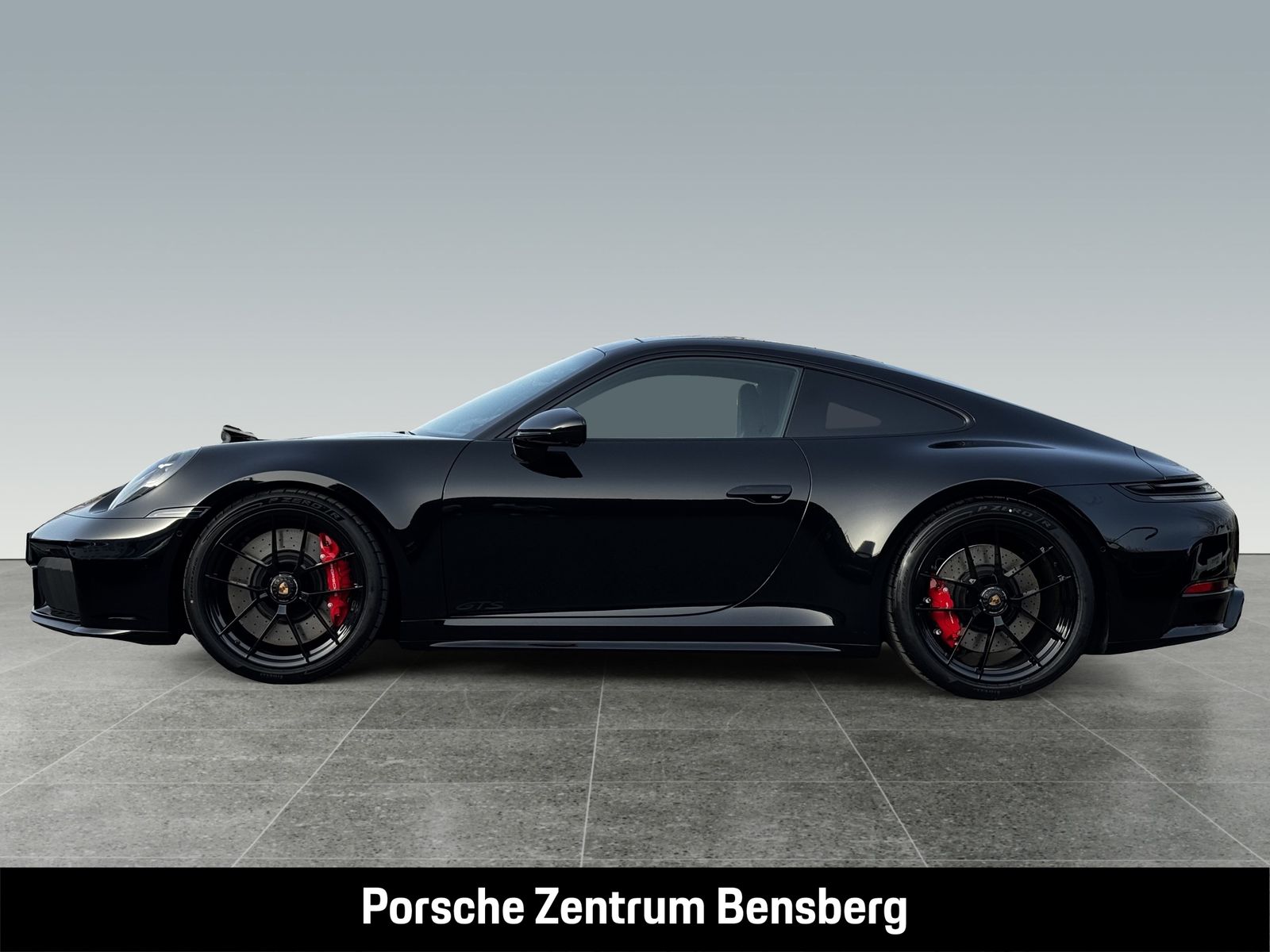 Porsche 911 Carrera 4 GTS imagem 2