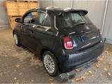 Fiat 500e Action *Radio und Winterpaket *Induktionsla - Gebrauchtwagen in der Nähe & deutschlandweit