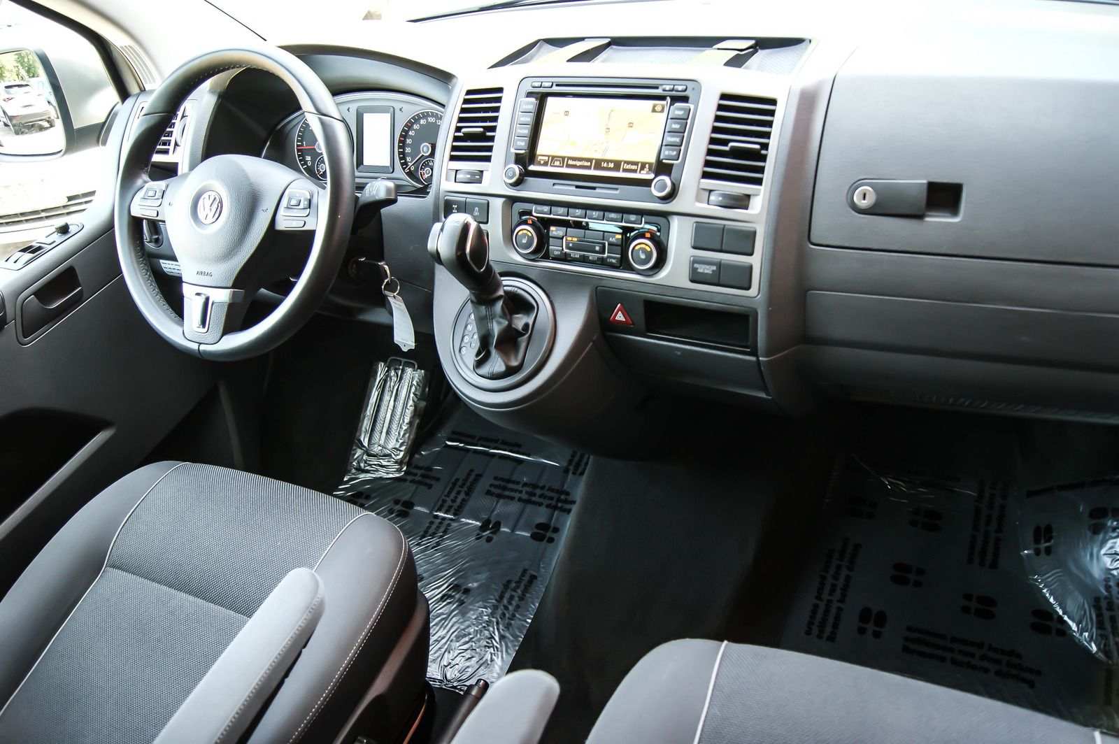 Fahrzeugabbildung Volkswagen T5 California Beach Aufstelldach 4Motion DSG 2HD
