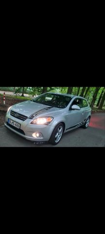 Kia cee 2008