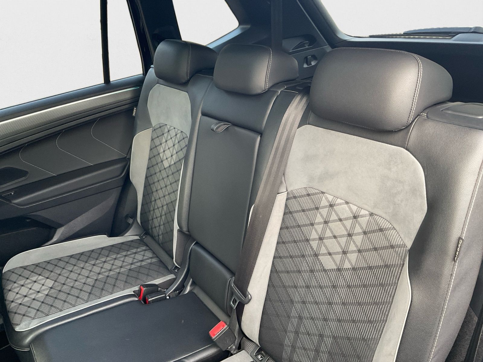 Volkswagen Tiguan Allspace - Bild 13