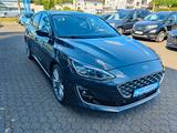 Ford Focus Lim. Vignale - Ford Focus mit Diesel-Antrieb: Leder, Navigationssystem