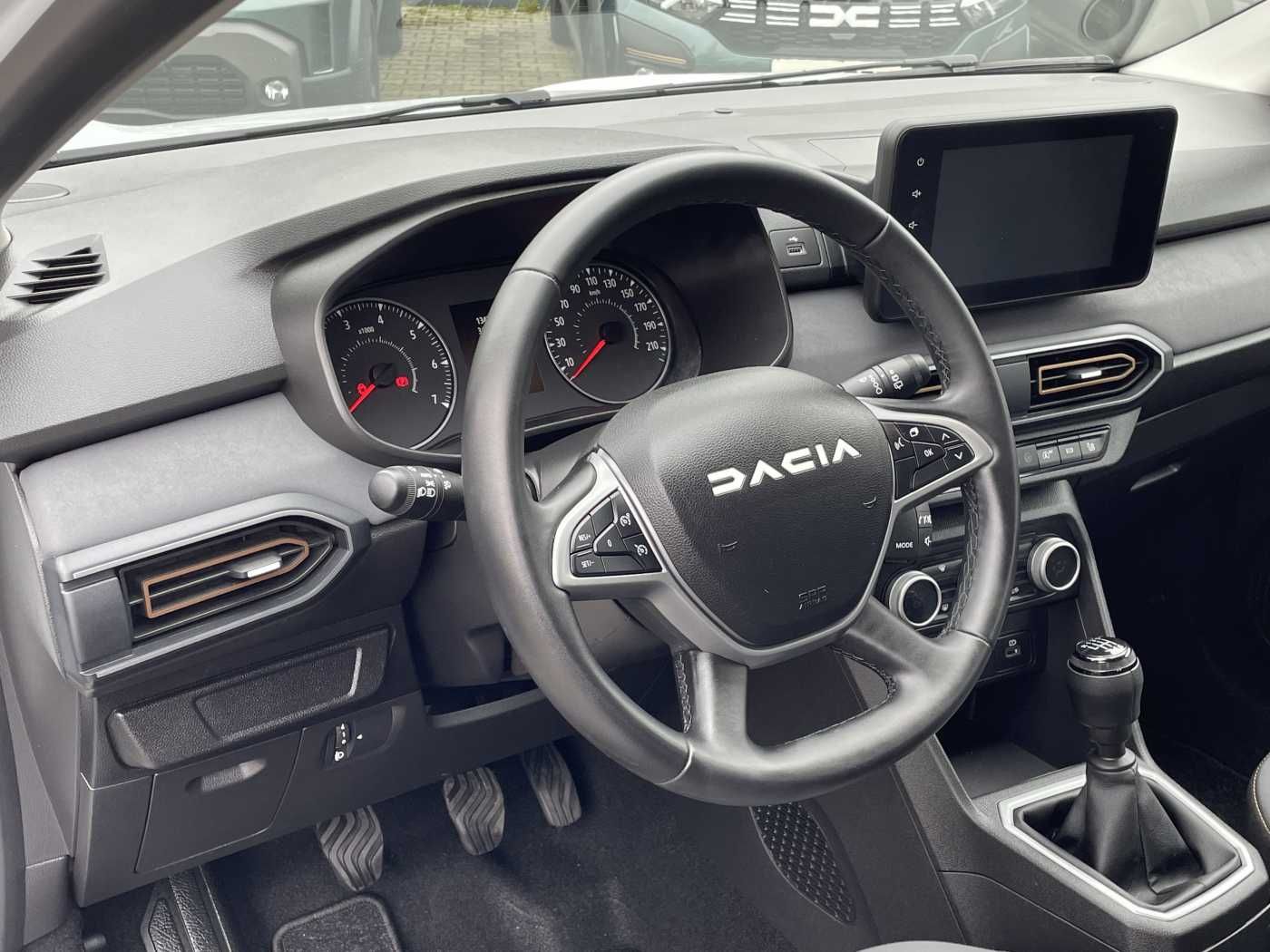 Fahrzeugabbildung Dacia Sandero Stepway Extreme+ TCe 110