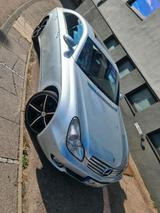 Mercedes-Benz Mercedes CLS 500 Top Zustand Neue TÜV - gebrauchte Mercedes-Benz CLS 500 aus dem Jahr 2006
