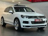 Volkswagen Touareg 4.2TDI R LINE 4M* BIXEN#LUFT#FH#SH#PANO - Volkswagen Touareg: R Line