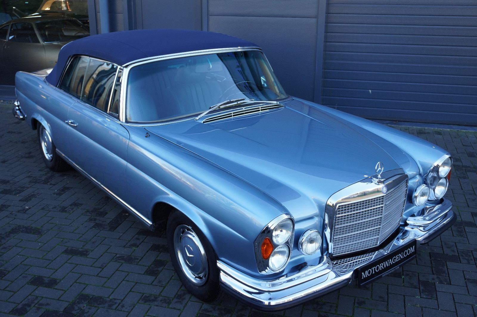 Fahrzeugabbildung Mercedes-Benz 280 SE 3,5 Cabriolet