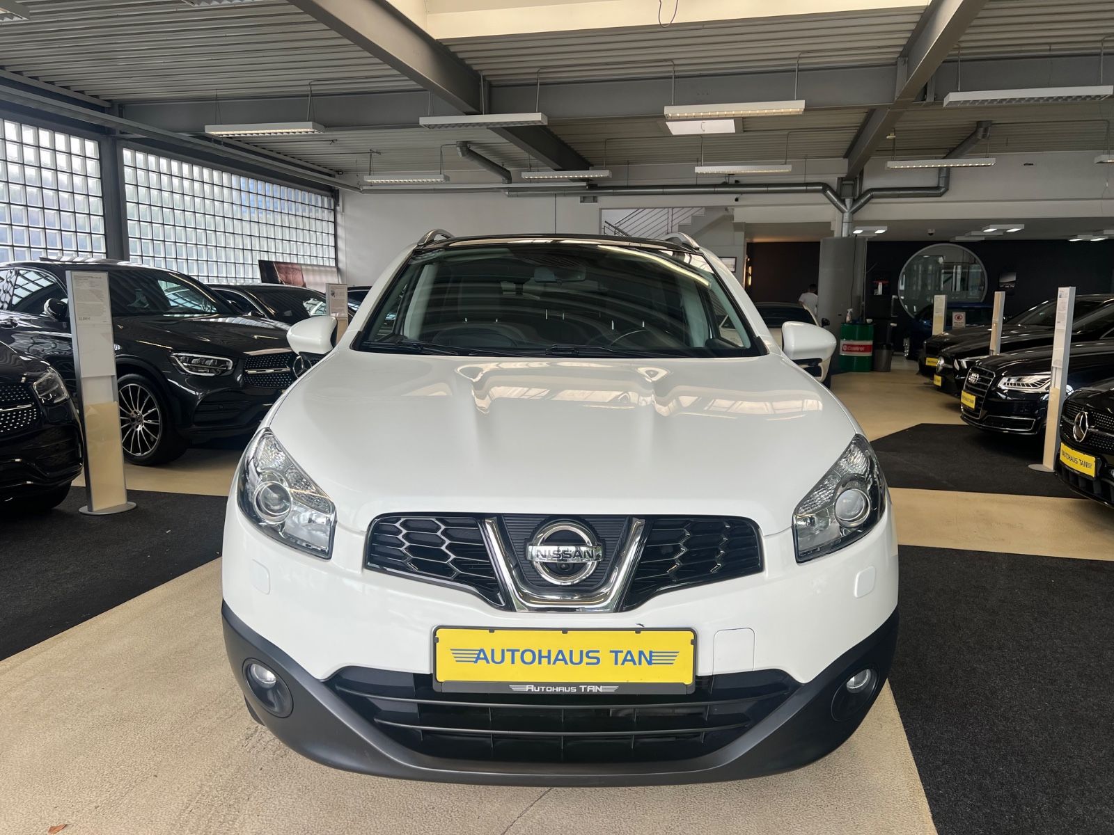 Fahrzeugabbildung Nissan Qashqai Tekna *360 KAMERA*NAVI*LEDER*BOSE*