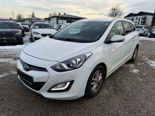 Hyundai i30 cw Trend 1,6 CRDI