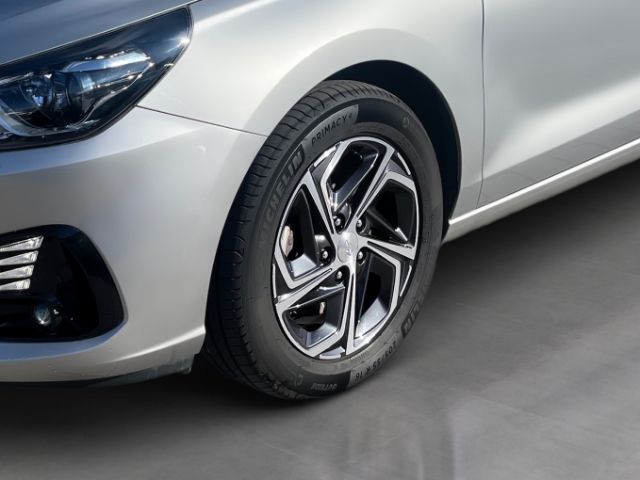Fahrzeugabbildung Hyundai i30 1.0 T-GDI +CARPLAY+KLIMA+SHZ+RFK+PDC+TEMPOMA