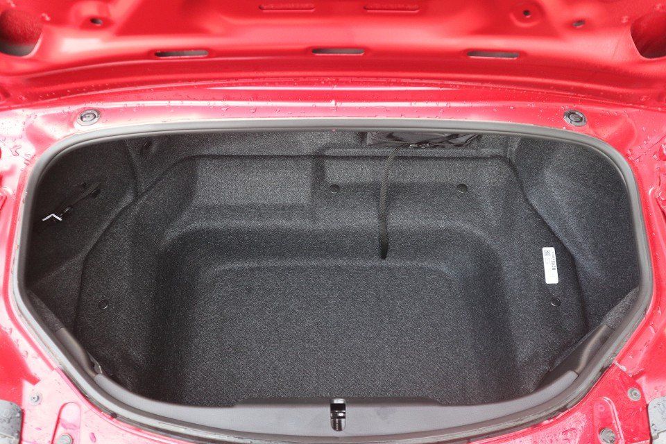 Fahrzeugabbildung Mazda MX-5 2024 Homura G-132 Recaro Bilstein Brembo Ma