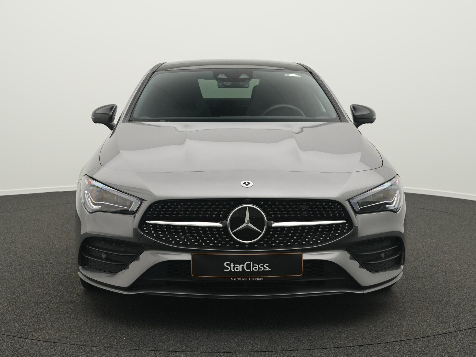 Mercedes-Benz CLA 250 4MATIC AMG-Line imagem 2