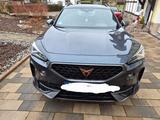 Cupra Formentor 2.0 TSI 228kW VZ 4Drive DSG VZ - Cupra Formentor mit Benzin-Antrieb: Limousine